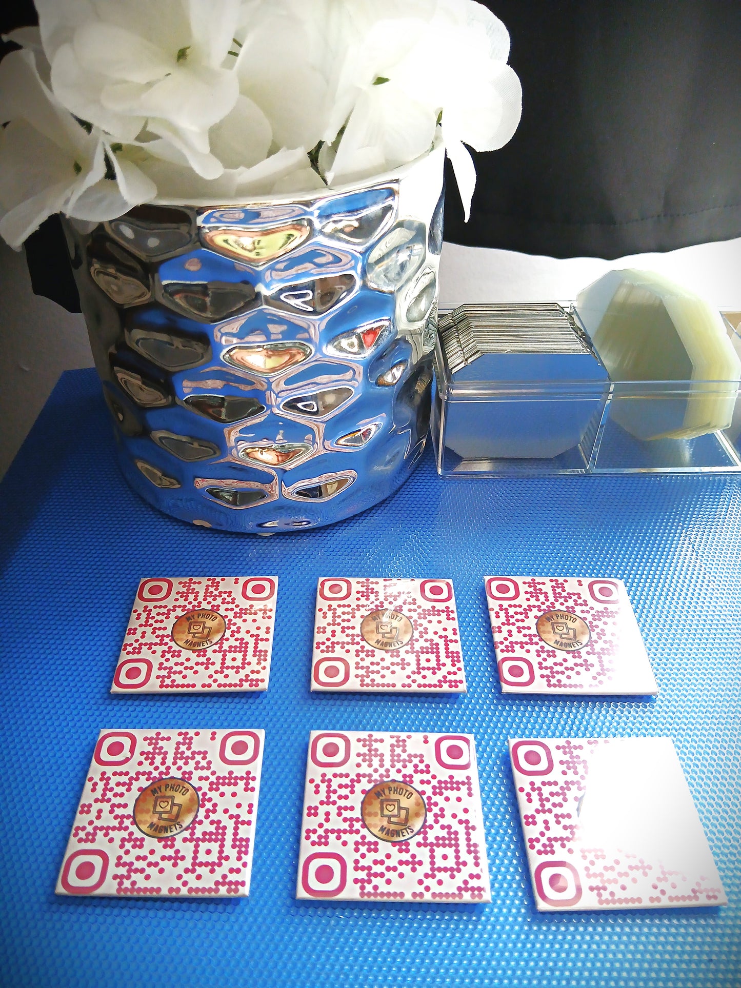 Business Bulk Magnet Set – 50 Custom Magnets